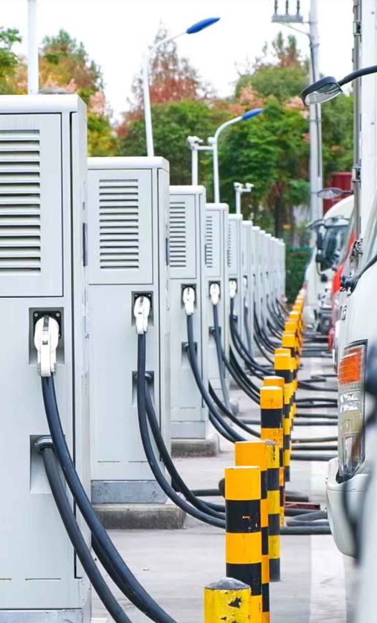 環境-構建新能源充電服務網絡